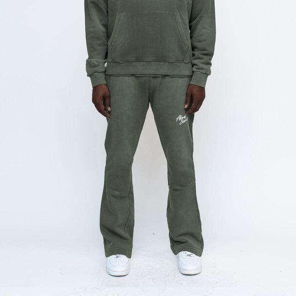 Almost Someday Signature Sunfade Flare Sweatpant (olive)