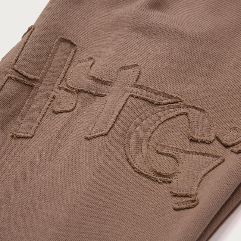HONOR THE GIFT SCRIPT EMBROIDERED SWEATS (LIGHT BROWN)