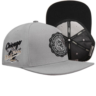 PRO STANDARD CHICAGO WHITE SOX CREST EMBLEM WOOL SNAPBACK HAT (GRAY)