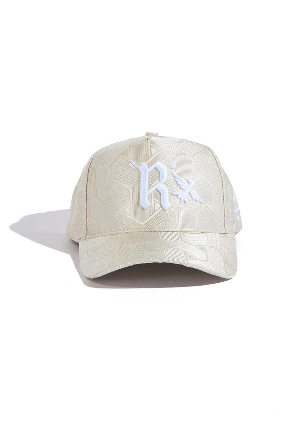 Reference LUXE Hat (SILVER GEOMETRIC)