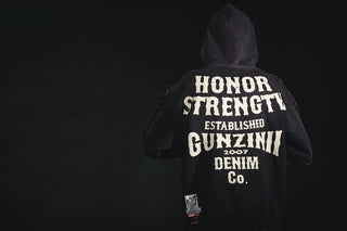 Gunzinii Eagle Hoodie (Black)