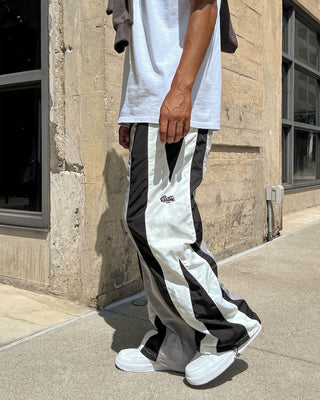 EPTM PARADOX PANTS (BLACK)